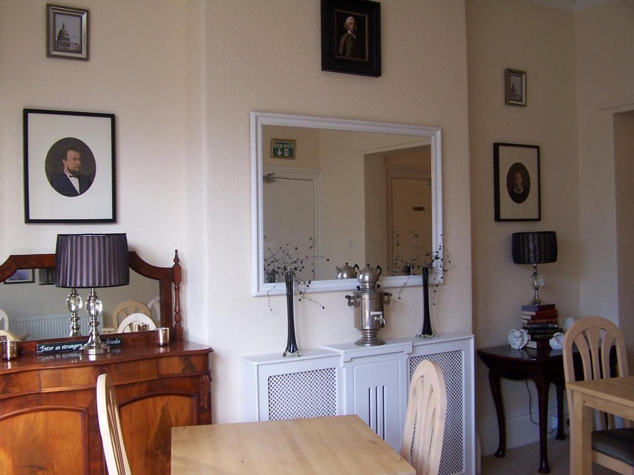 The Carmen Guesthouse (Adults Only) Llandudno Luaran gambar